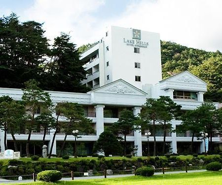 Lake Hills Hotel Songnisan Boeun Ngoại thất bức ảnh