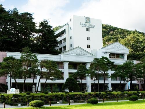Lake Hills Hotel Songnisan Boeun Ngoại thất bức ảnh