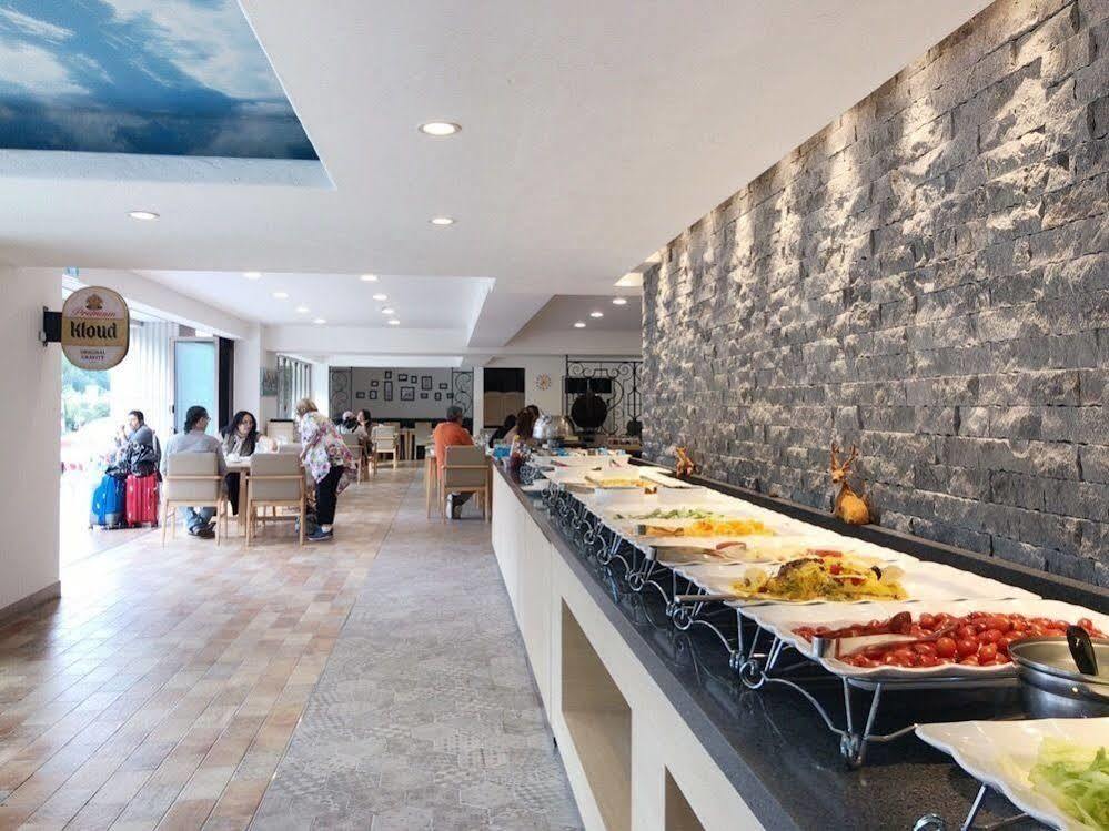 Lake Hills Hotel Songnisan Boeun Ngoại thất bức ảnh